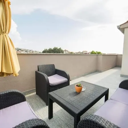 Villa Duplex Monte Grasso With Two Private Pools