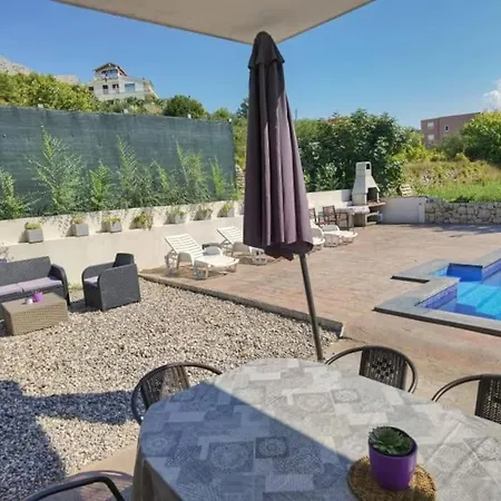 Duplex Monte Grasso With Two Private Pools