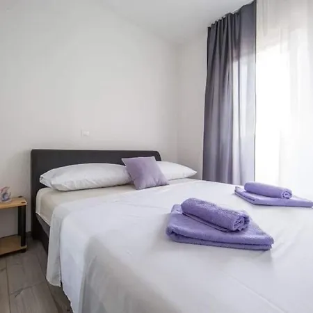 Duplex Monte Grasso With Two Private Pools * Podstrana