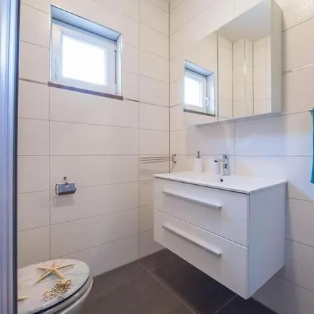 Duplex Monte Grasso With Two Private Pools